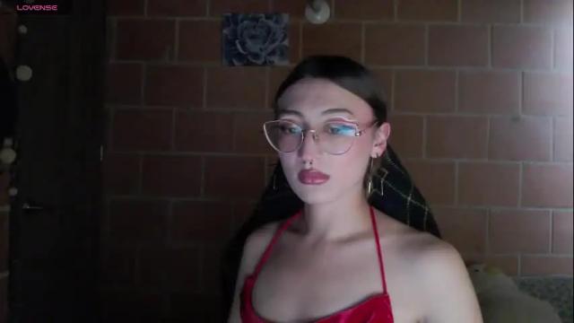 Image 2 of andrea_camila Stream on Chaturbate on 1 month ago