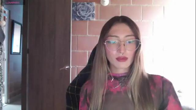 Image 8 of andrea_camila Stream on Chaturbate on 1 month ago