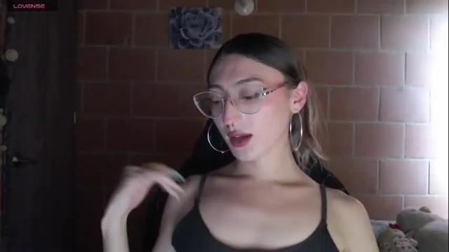 Image 8 of andrea_camila Stream on Chaturbate on 1 month ago