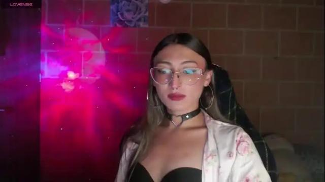 Image 10 of andrea_camila Stream on Chaturbate on 1 month ago