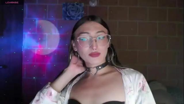 Image 2 of andrea_camila Stream on Chaturbate on 1 month ago