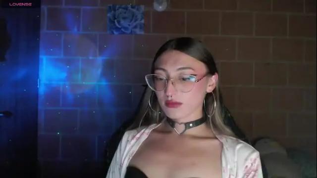 Image 4 of andrea_camila Stream on Chaturbate on 1 month ago