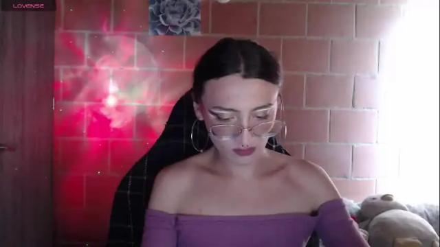 Image 8 of andrea_camila Stream on Chaturbate on 29 days ago