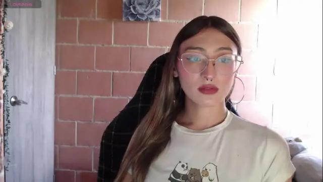 Image 2 of andrea_camila Stream on Chaturbate on 25 days ago