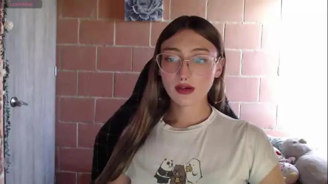 Image 7 of andrea_camila Stream on Chaturbate on 25 days ago
