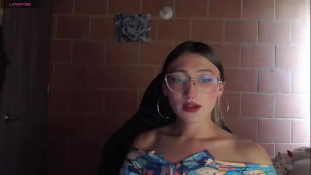 Image 7 of andrea_camila Stream on Chaturbate on 22 days ago