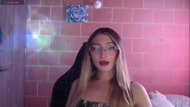 Thumbnail 3, andrea_camila's Stream at Chaturbate, 12 days ago