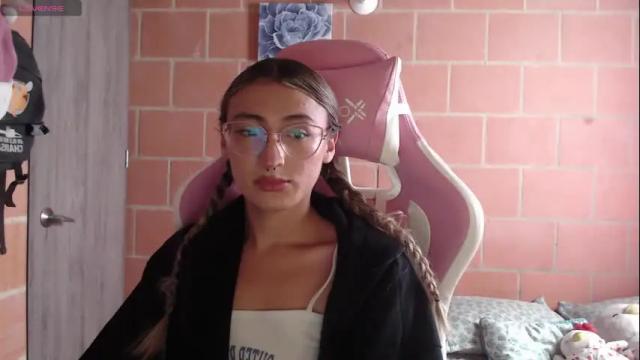 Image 12 of andrea_camila Stream on Chaturbate on 5 days ago