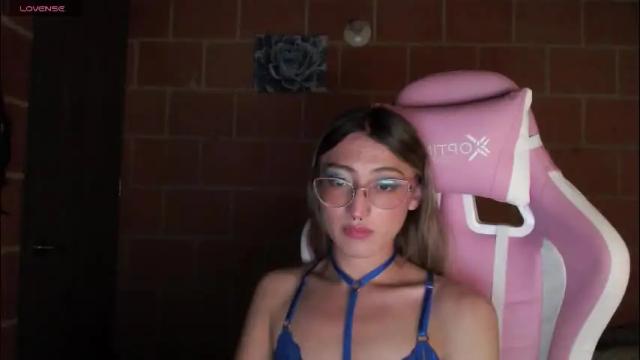 Image 10 of andrea_camila Stream on Chaturbate on 1 month ago