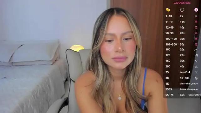 Image 2 of andrea_martini_ Stream on Chaturbate on 8 days ago