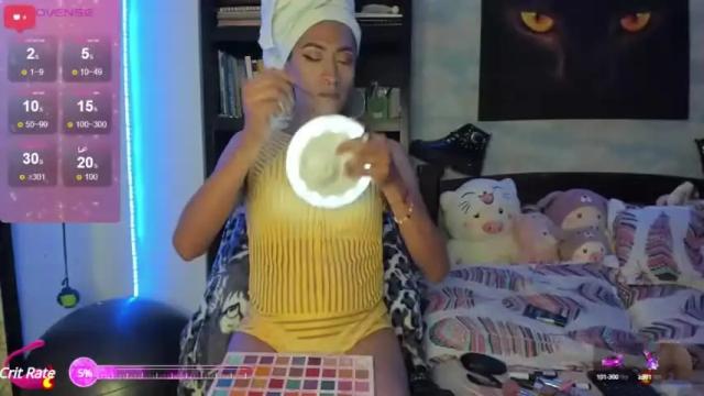 Image 11 of andrea_modelsexy Stream on Chaturbate on 17 months ago