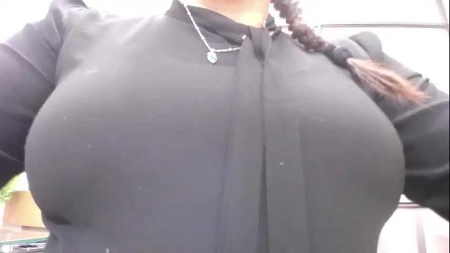 Image 10 of andrea_teacher Stream on Chaturbate on 1 month ago
