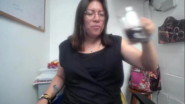 Image 10 of andrea_teacher Stream on Chaturbate on 1 month ago