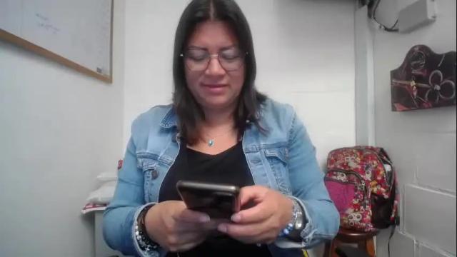 Image 2 of andrea_teacher Stream on Chaturbate on 1 month ago