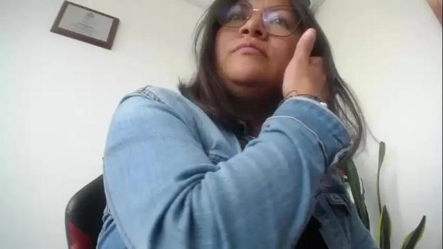 Image 6 of andrea_teacher Stream on Chaturbate on 29 days ago