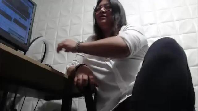 Image 4 of andrea_teacher Stream on Chaturbate on 1 month ago