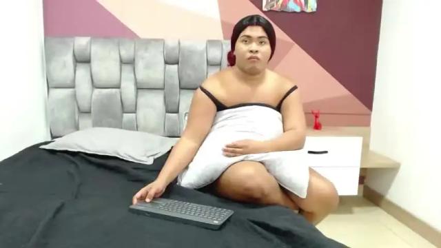 Image 10 of andrea_tovar1 Stream on Chaturbate on 20 months ago