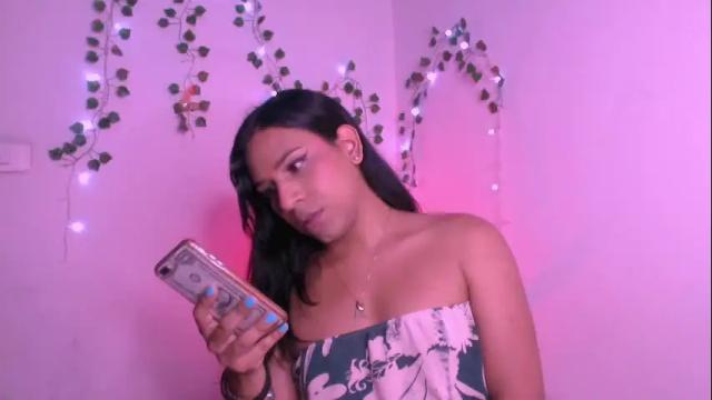 Image 7 of andreaafoxx Stream on Chaturbate on 3 days ago