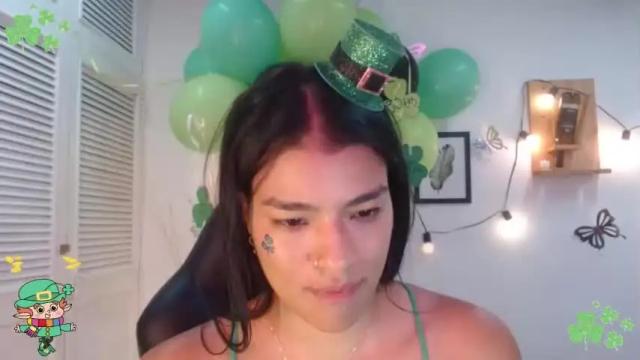 Image 6 of andreacollin Stream on Chaturbate on 14 months ago
