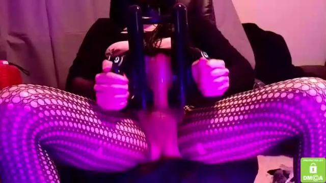 Image 6 of andreacrossed Stream on Chaturbate on 18 months ago