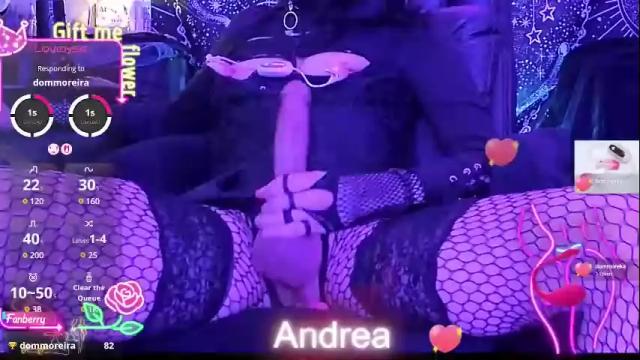 Image 8 of andreacrossed Stream on Chaturbate on 1 month ago
