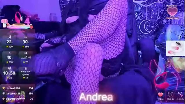 Image 6 of andreacrossed Stream on Chaturbate on 5 months ago