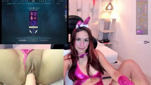 Image 11 of andreahon_ Stream on Chaturbate on 16 months ago