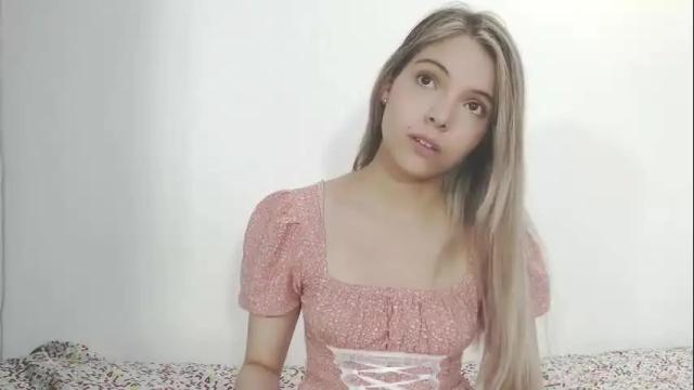 Image 3 of andreau_19 Stream on Chaturbate on 4 days ago
