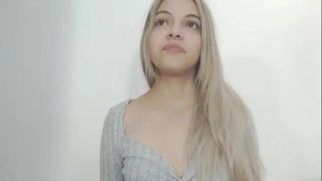 Image 11 of andreau_19 Stream on Chaturbate on 2 months ago