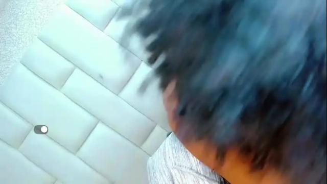 Image 8 of andreayano Stream on Chaturbate on 9 days ago