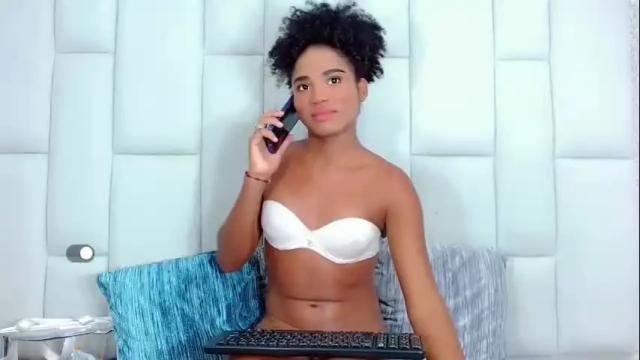 Image 10 of andreayano Stream on Chaturbate on 3 days ago