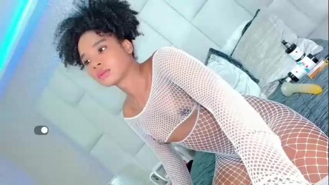 Image 7 of andreayano Stream on Chaturbate on 1 month ago
