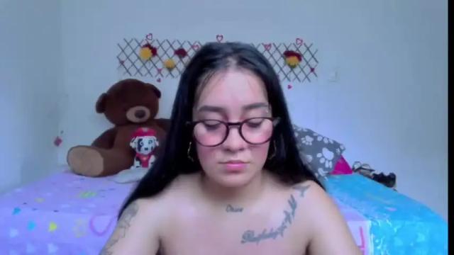 Image 2 of andrebigboobs Stream on Chaturbate on 15 months ago