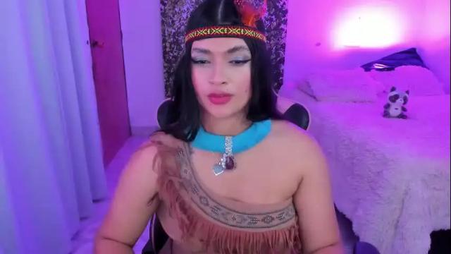 Image 8 of andreeart Stream on Chaturbate on 25 days ago