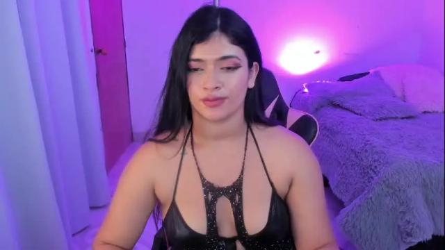 Image 7 of andreeart Stream on Chaturbate on 1 month ago