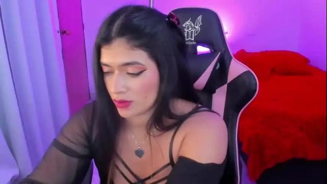 Image 10 of andreeart Stream on Chaturbate on 1 month ago