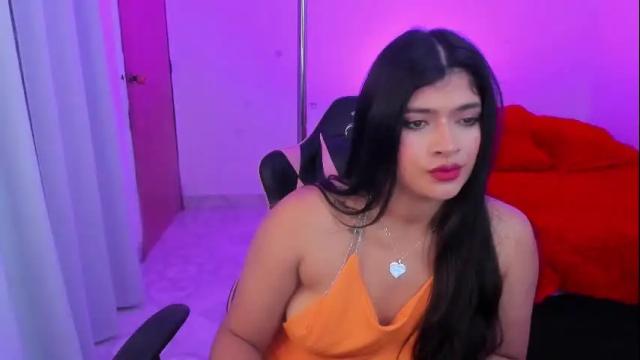 Image 6 of andreeart Stream on Chaturbate on 1 month ago
