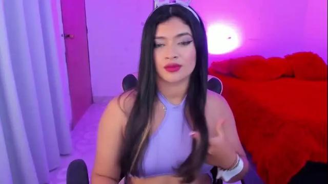 Image 2 of andreeart Stream on Chaturbate on 1 month ago
