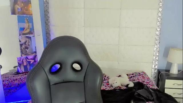 Image 10 of andres_9104 Stream on Chaturbate on 3 months ago
