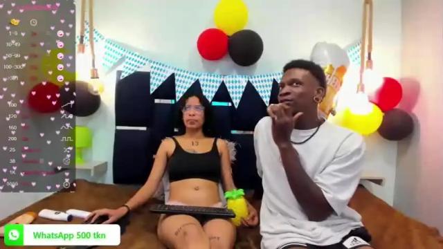 Image 12 of andresanddanika Stream on Chaturbate on 19 months ago