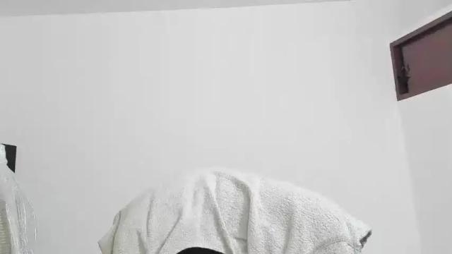 Image 11 of andresgiraldo1 Stream on Chaturbate on 13 months ago