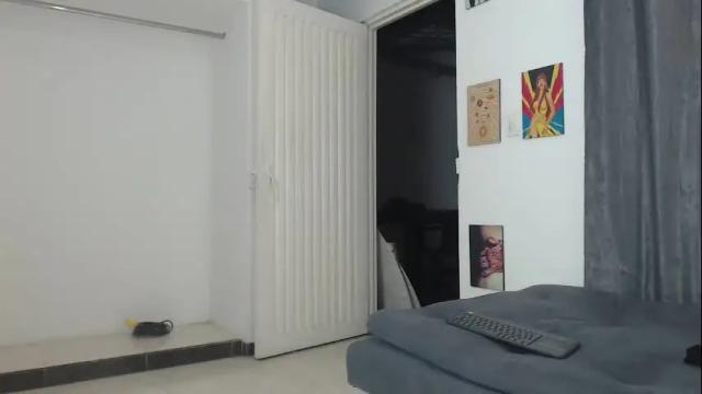 Image 3 of andresgiraldo1 Stream on Chaturbate on 28 days ago