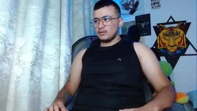 Image 7 of andrew_deluca Stream on Chaturbate on 16 months ago
