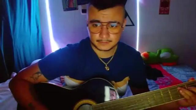 Image 2 of andrew_deluca Stream on Chaturbate on 13 months ago