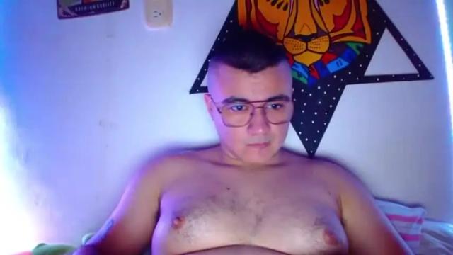 Image 8 of andrew_deluca Stream on Chaturbate on 13 months ago