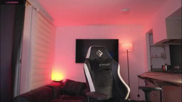 Image 12 of andrew_magic Stream on Chaturbate on 20 days ago