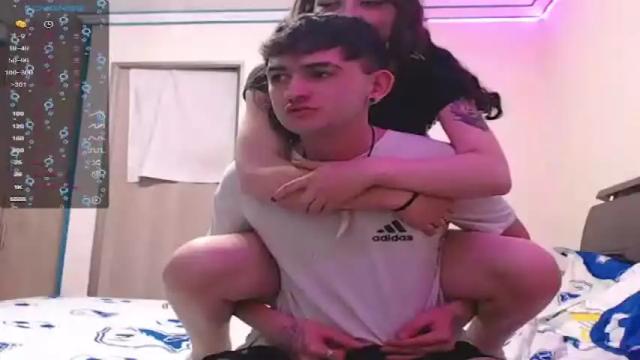 Image 3 of andrew_n_anny0907 Stream on Chaturbate on 19 months ago