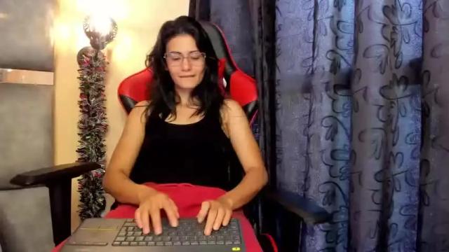 Image 10 of andrew_skollftm Stream on Chaturbate on 15 months ago
