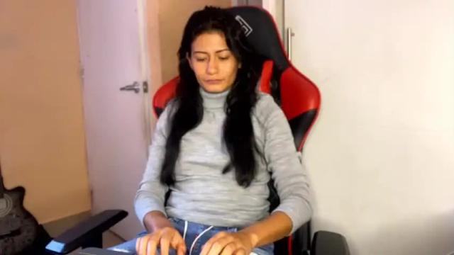 Image 8 of andrew_skollftm Stream on Chaturbate on 14 months ago