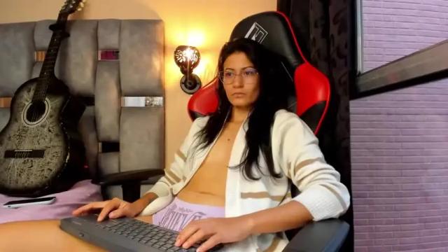 Thumbnail 2, andrew_skollftm's Stream at Chaturbate, 14 months ago